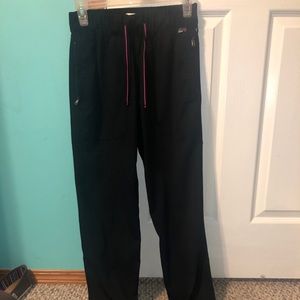 💕3/$25 Koi Jogger Skim Fir Scrub Pants